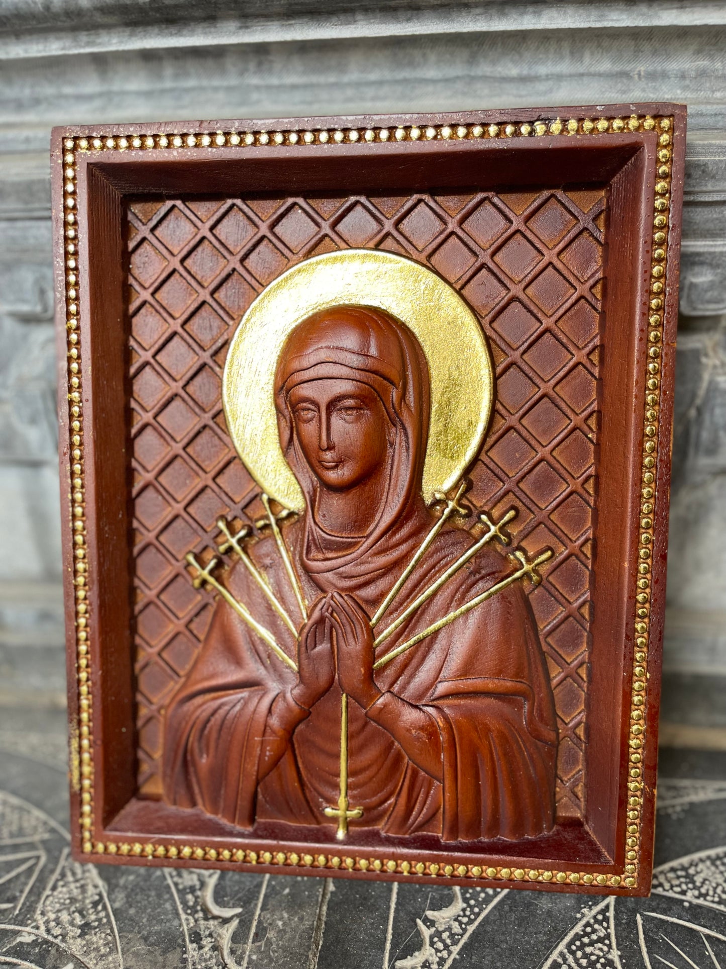 Our Lady of Sorrows – Hand-Carved Wooden Icon | Virgin Mary Religious Wall Art | Catholic Gift | 7 Swords Heart