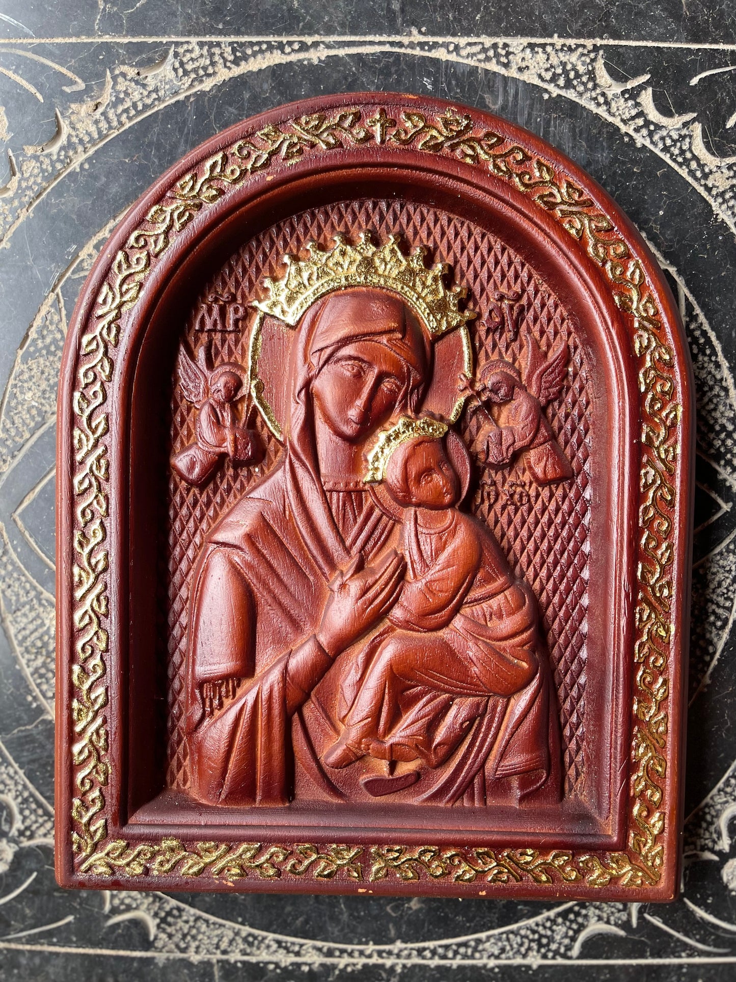 Our Lady of Perpetual Help – Hand-Carved Virgin Mary Icon | Catholic Wall Art | Wooden Religious Plaque | Marian Home Decor